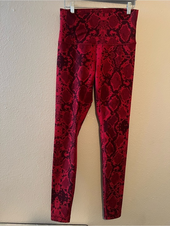 lululemon athletica Pants - Lululemon Wunder Under Pant Red Snake Yoga Gym Athletic Luxtreme Size 10